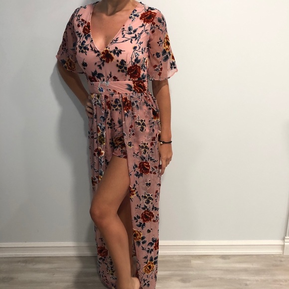 Floral romper with sheer over skirt - Picture 3 of 8
